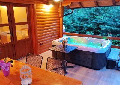 Love Cottage Spa - Sauna - Jacuzzy - Zagreb county